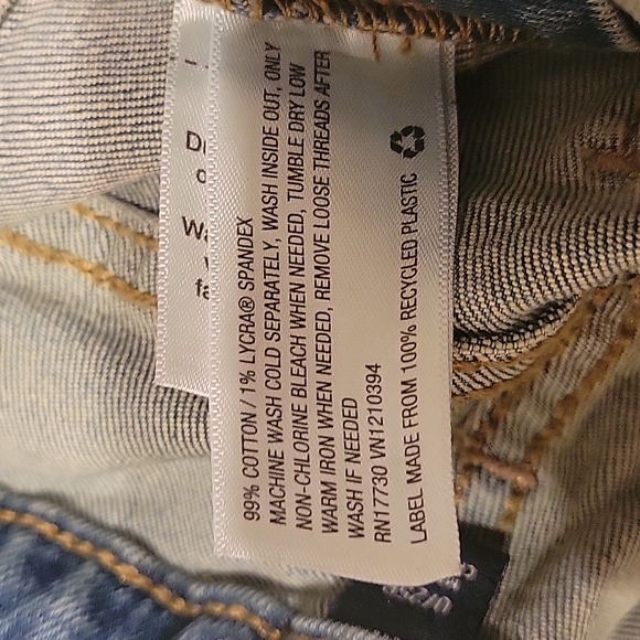 Adorable Universal Thread overalls - Picture 6 of 6